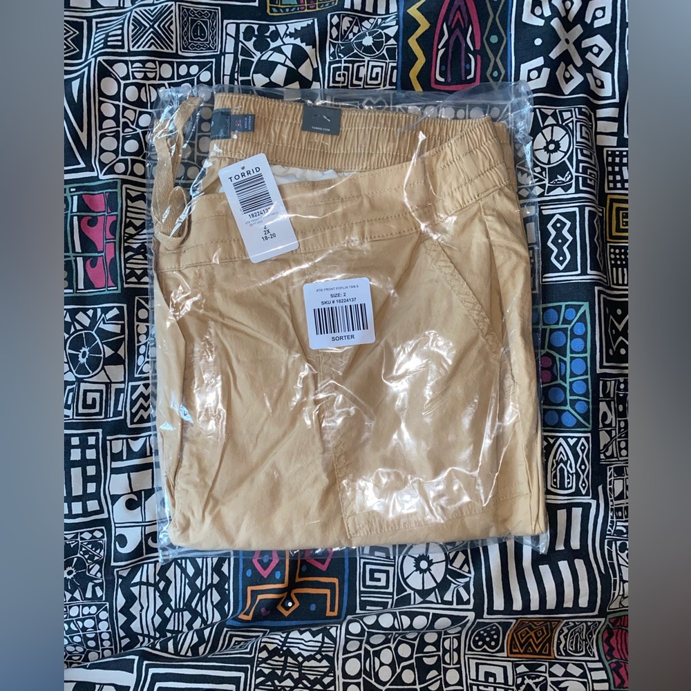 15% OFF (2 items) FREE Shipping (3+ items)